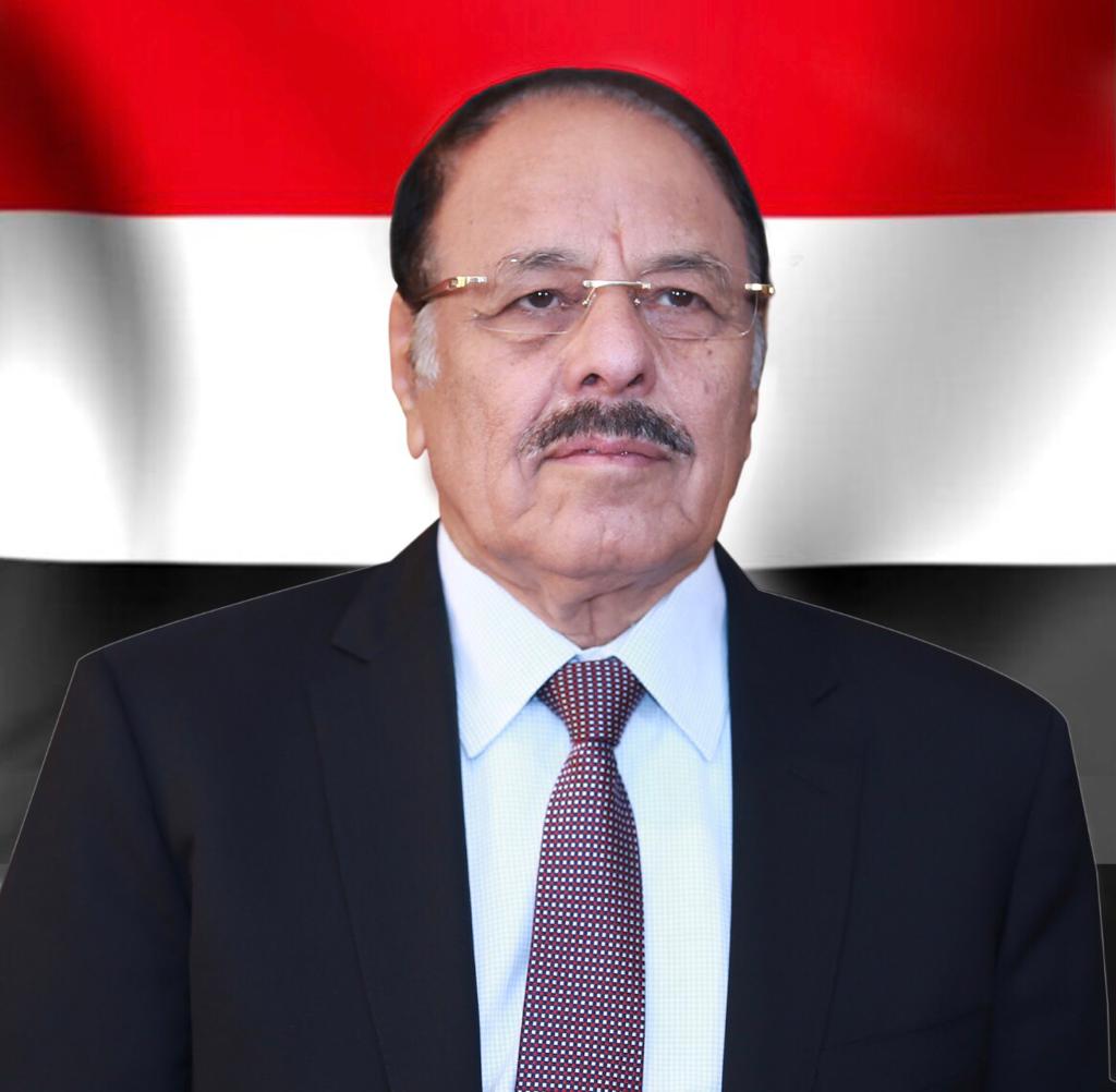 نائب رئيس الجمهورية يشيد بانتصارات الأبطال في محافظة تعز