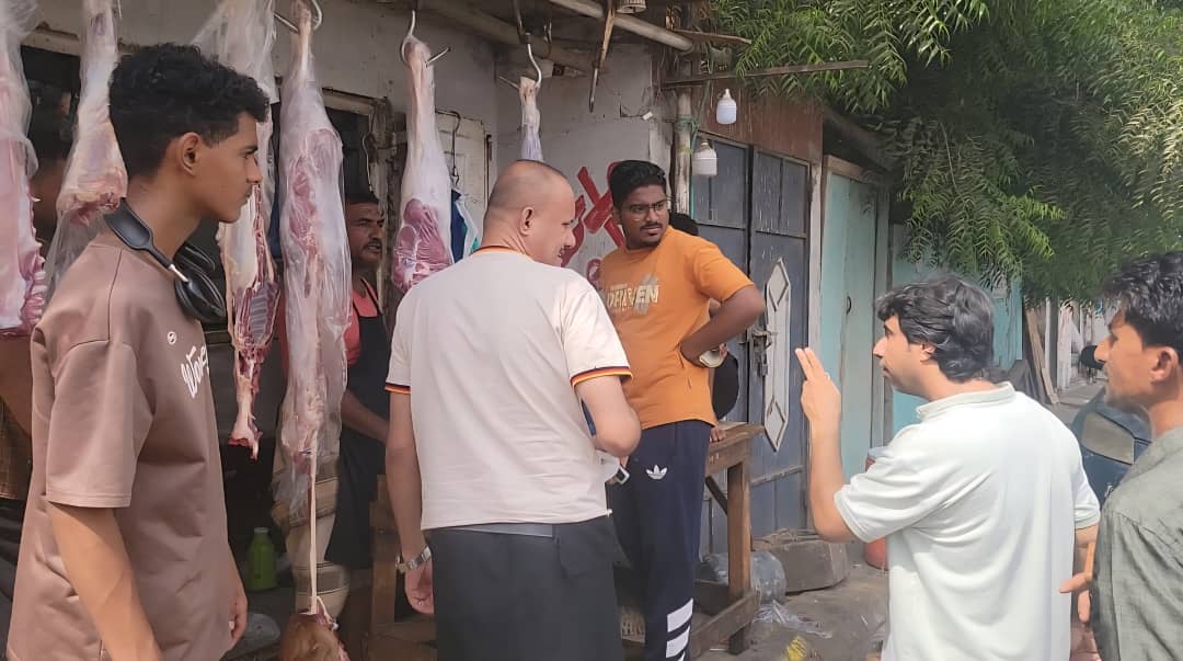 خلال تنفيذ حملة رقابية لضبط أسعار المواد الغذائية بالمديرية..  مدير عام المنصورة: لن نتهاون مع المتلاعبين بقوت المواطن