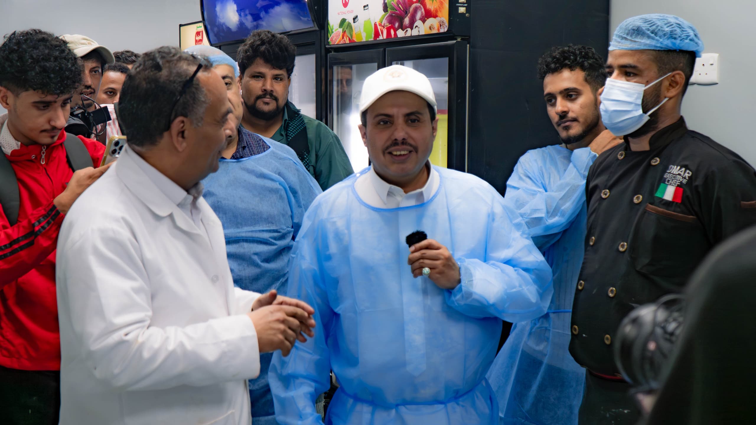 مطاعم ومطابخ الطويل في عدن تعلن انطلاقتها الحديثة بمعامل حديثة ومطابخ جديدة وصالات طعام راقية