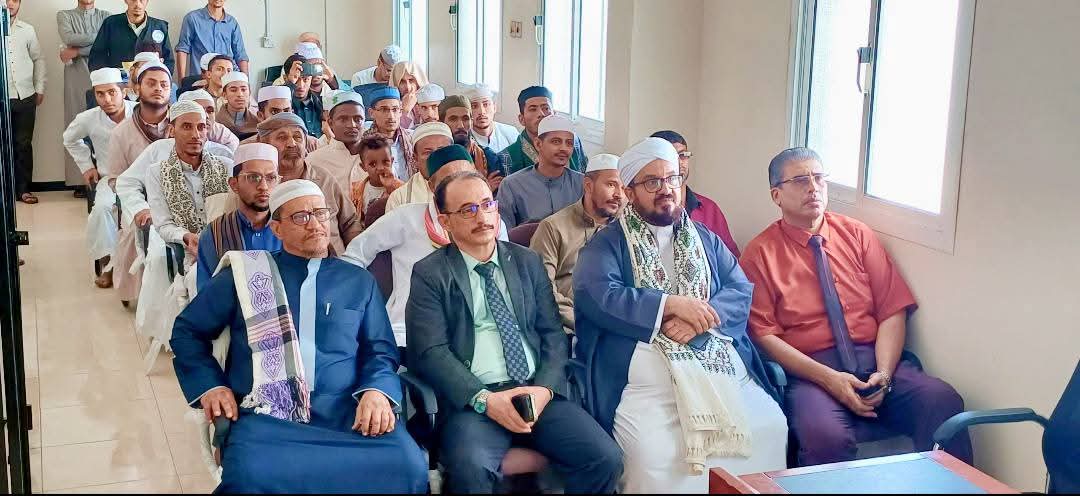 رباط الإمام المشهور يشارك في حفل افتتاح المحكمة الصورية والمكتبة العلمية ومعمل الحاسوب بجامعة الوسطية بعدن