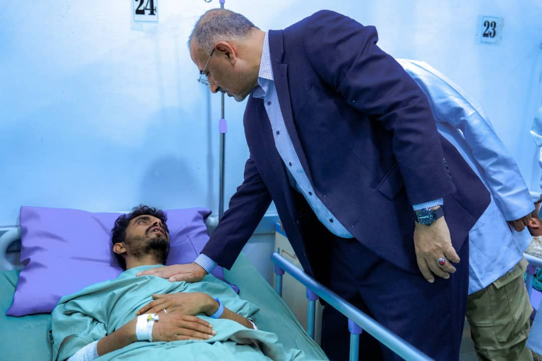 الجرحى في قلب القرار… عيدروس الزُبيدي يكرّس معادلة الوفاء الوطني