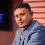 الإعلامي الجنوبي ياسر اليافعي: التراجع عن أهداف عاصفة الحزم وبيع التضحيات يمثلان "الخيانة العظمى"