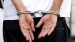 إدارة البحث الجنائي بوادي حضرموت تضبط شخصاً متورطاً في ابتزاز مواطن بنشر صور احد اقربائه