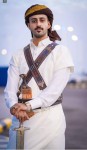 آل قشاش يهنئون الشاب الخلوق محمد عبدالعزيز الزبيري بمناسبة زواجه الميمون